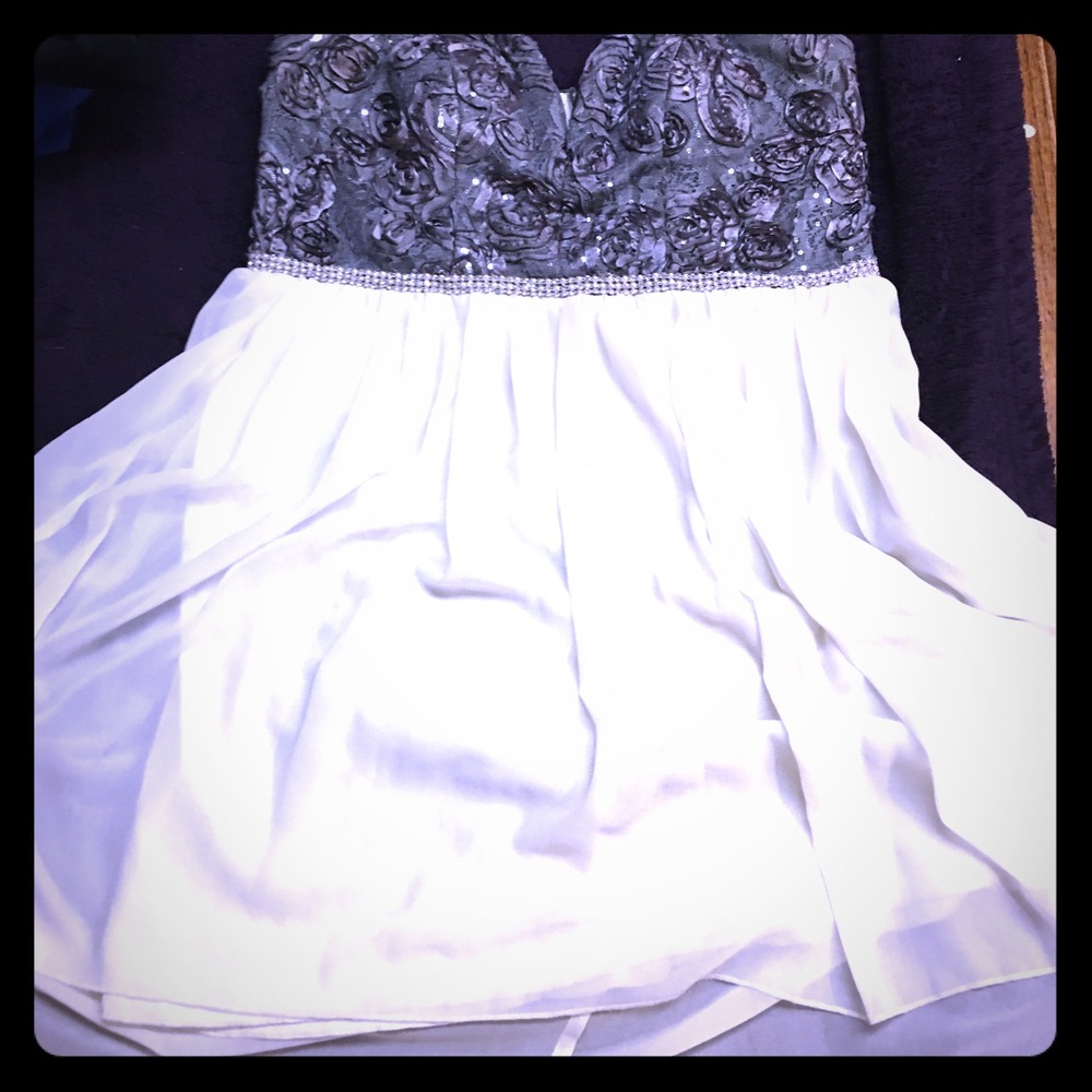 Cute formal dress Deb